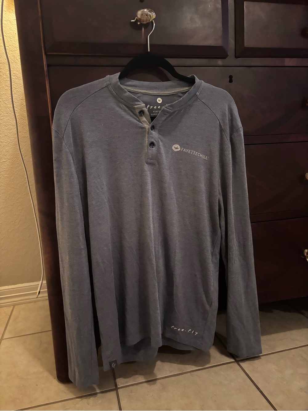 Men’s Blue Long-Sleeve free fly Shirt